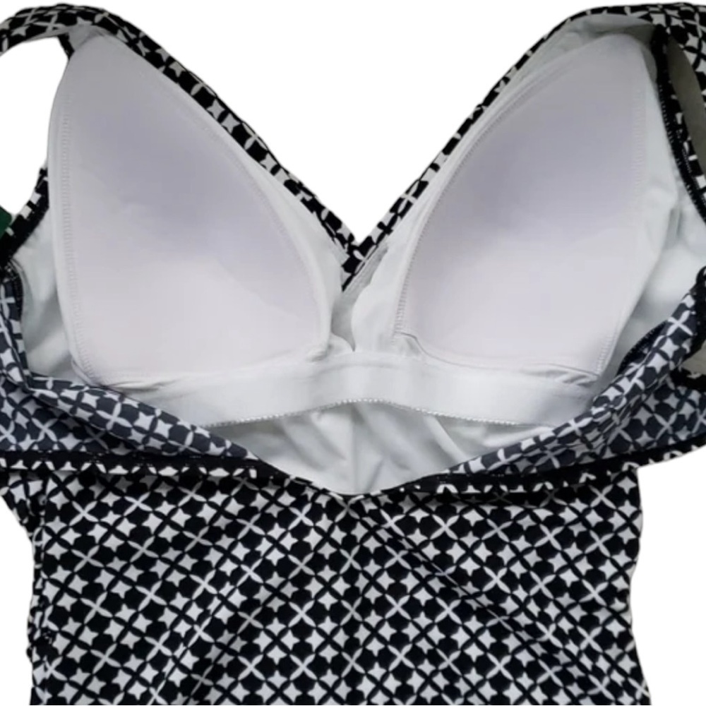LL Bean ✘ Black Diamonds One Piece UPF Crossover Geometric Slimming Swim Suit - Picture 2 of 5